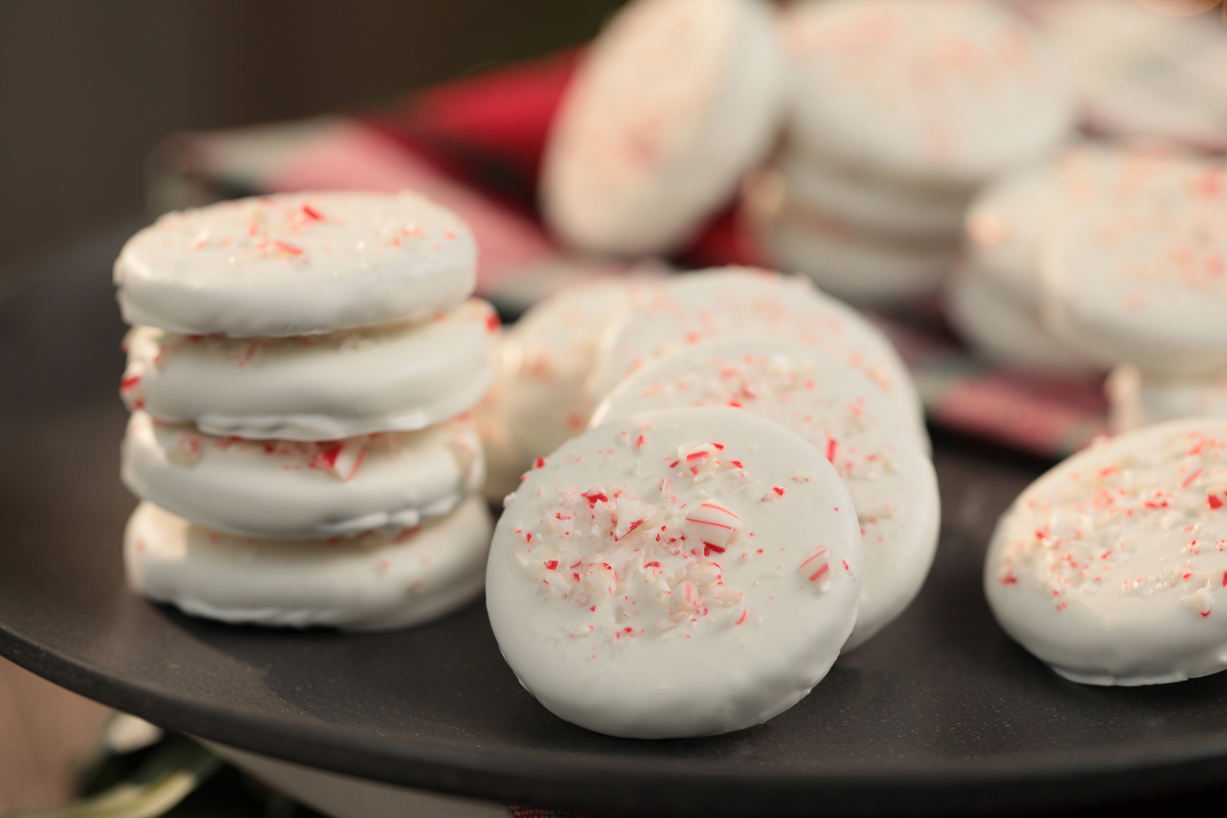 Peppermint Bark Cookies – Rosanna Pansino