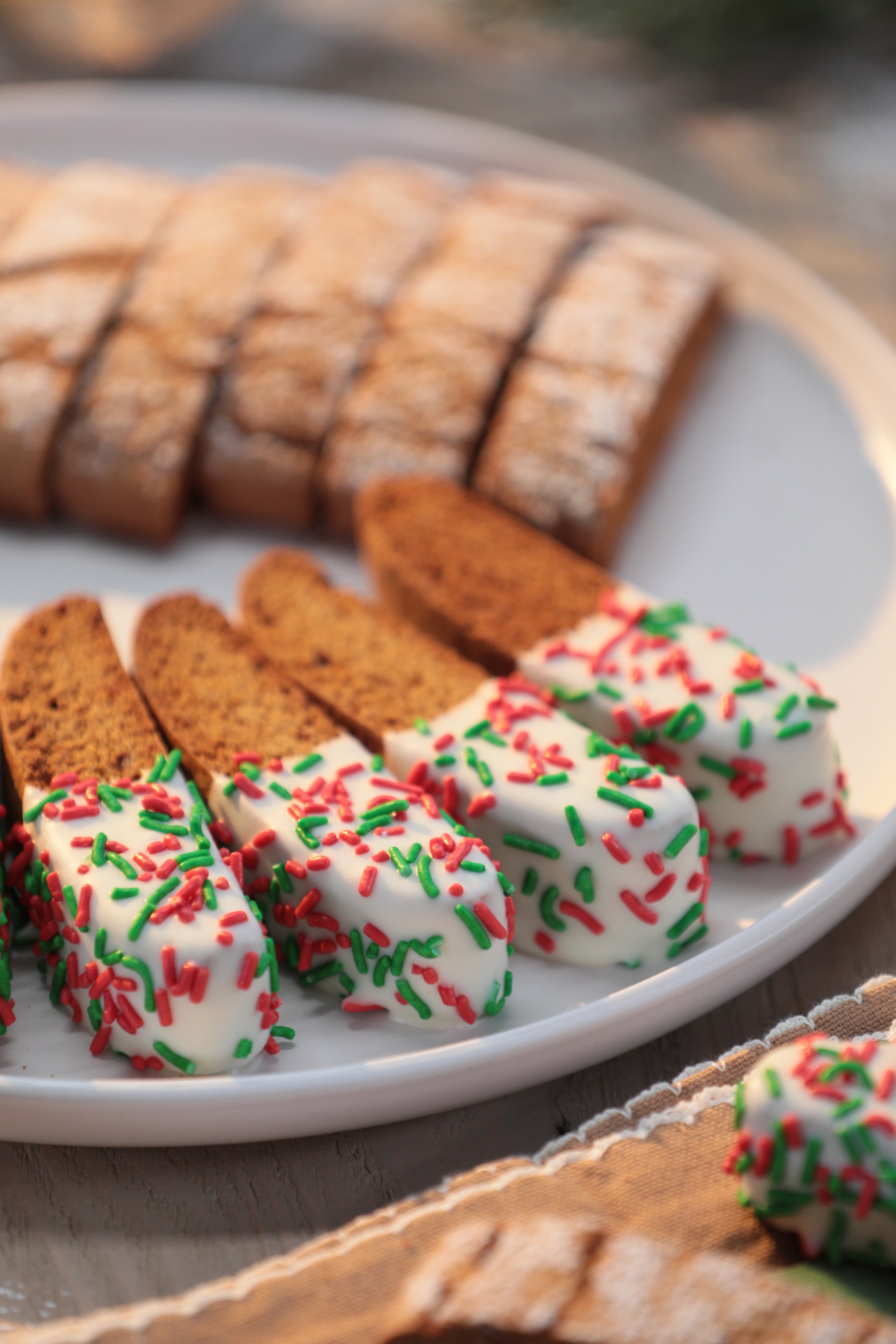 Gingerbread Biscotti – Rosanna Pansino