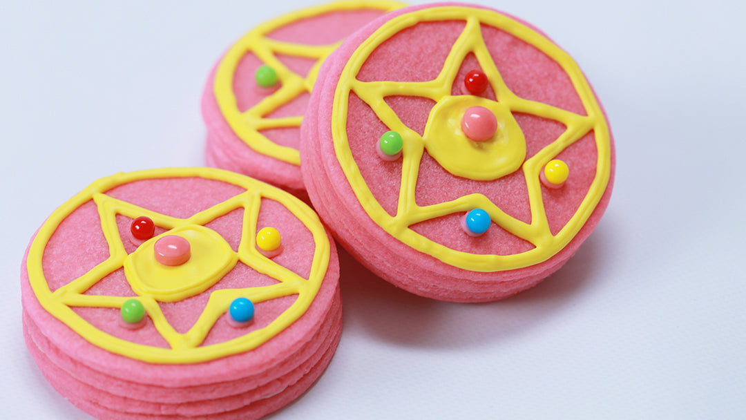 Sailor Moon Brooch Piñata Cookies