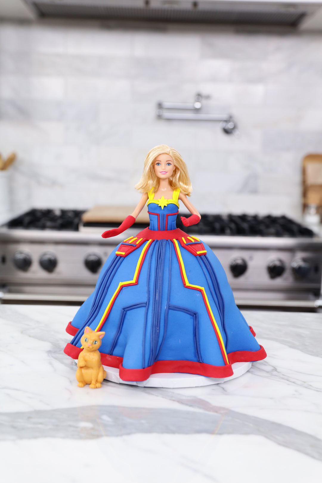 Captain Marvel Princess Cake