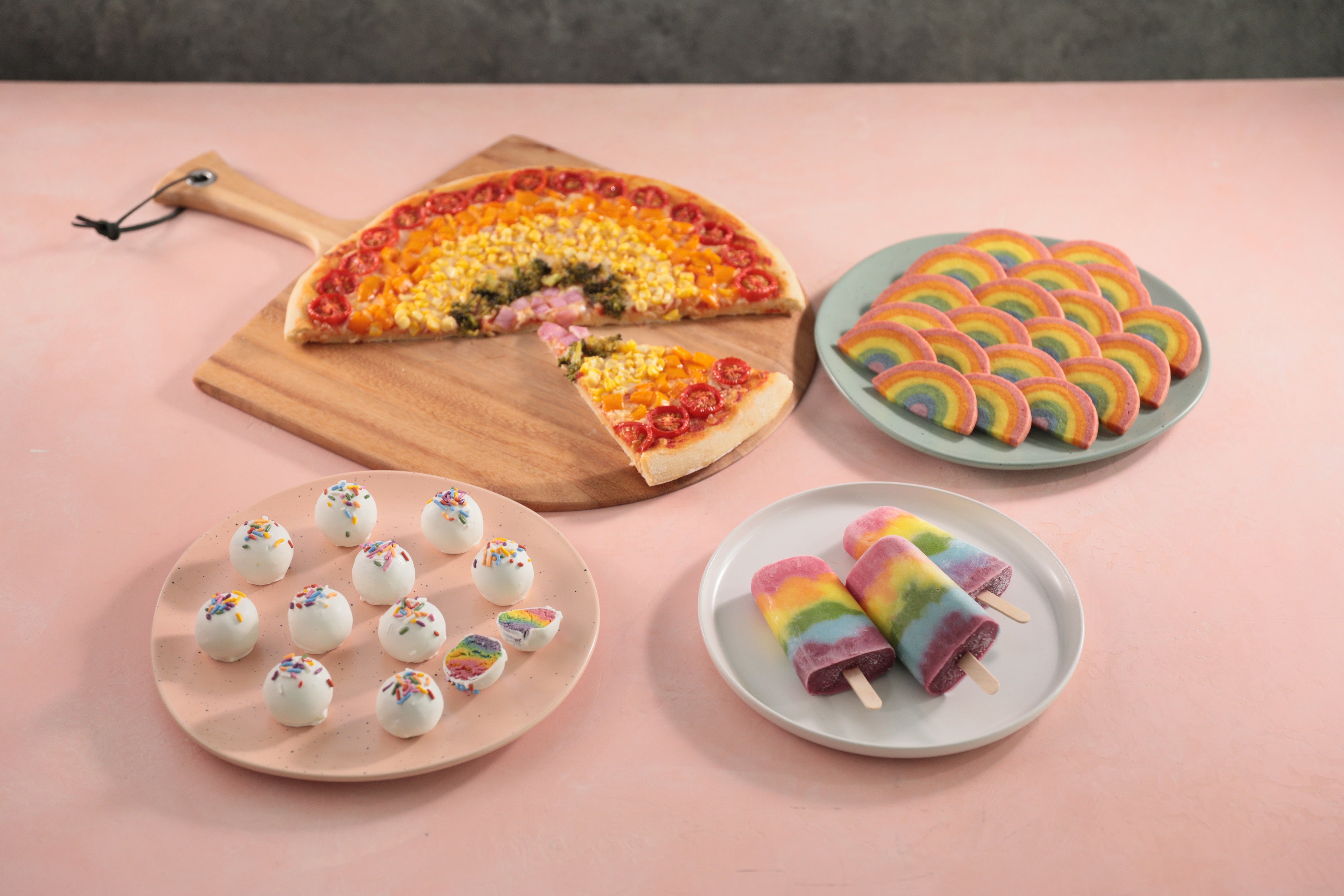 Strawberry Heaven on Earth Cake  Spaceships and Laser Beams