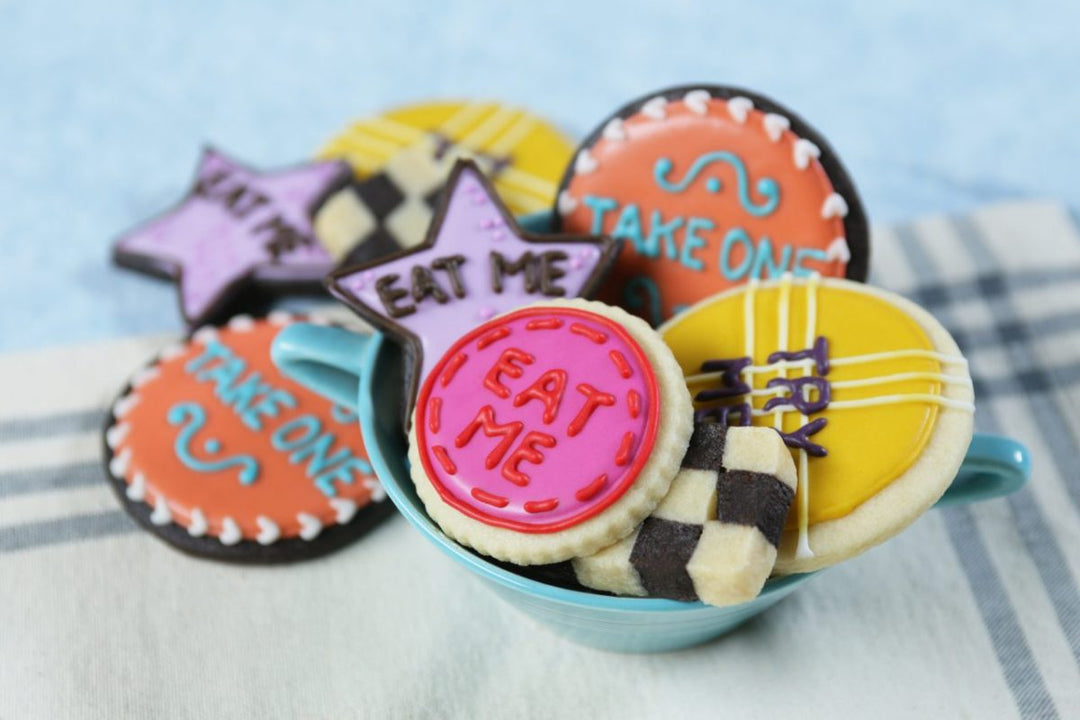 Alice in Wonderland 'Eat Me' Cookies